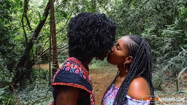 Kristan Games Amateur Black African Lesbian Park Ebony Booty